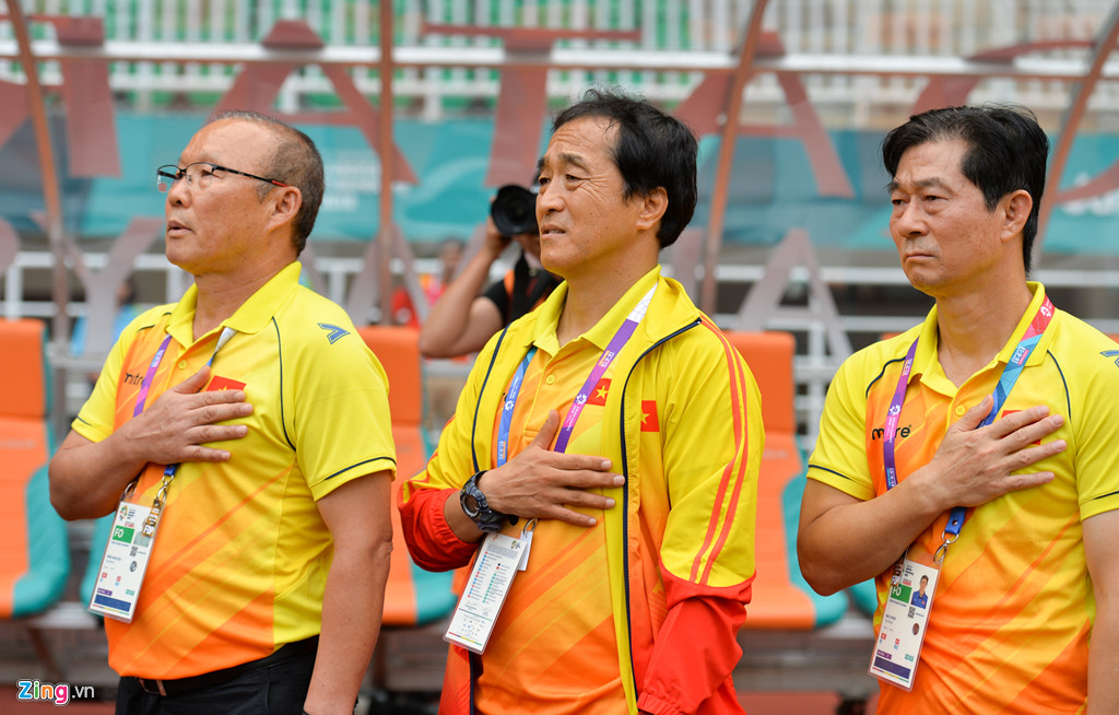 HLV Park Hang-seo bat mi ve 4 yeu to tao nen 'tinh than Viet' hinh anh 2